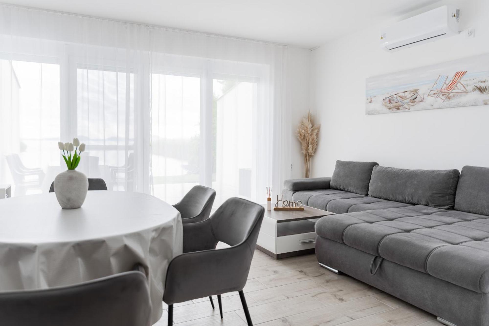 Balaton a kertben - Közvetlen vízparti apartmanok, csodálatos panorámával Balatonfenyves Quarto foto